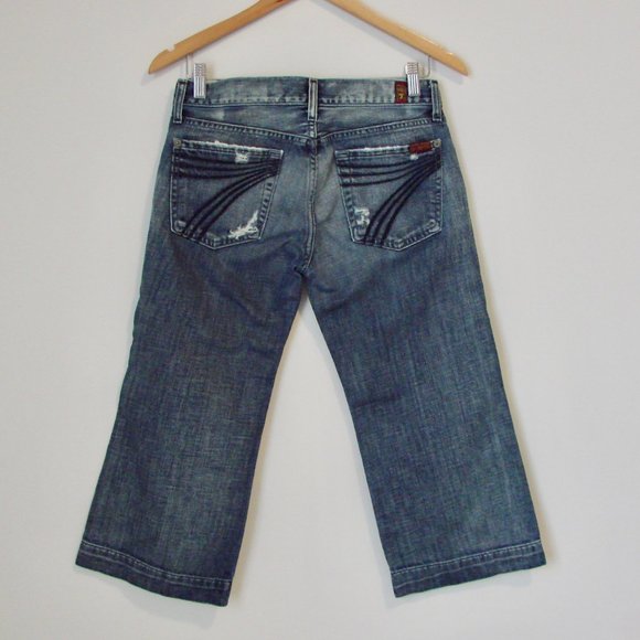 7 For All Mankind Dojo Cropped Capri Flare Leg Distressed Jeans Size 27 - Picture 9 of 15